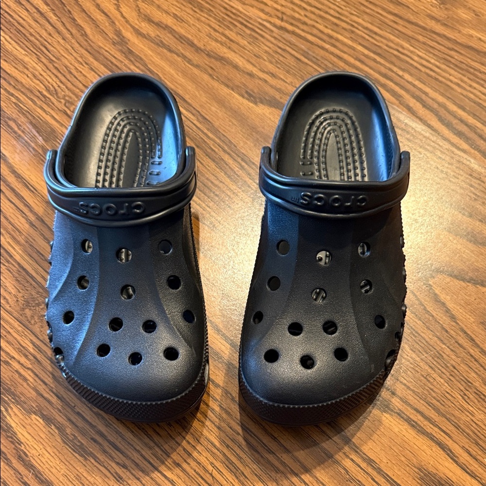 CROCS Unisex Classic Black Clogs